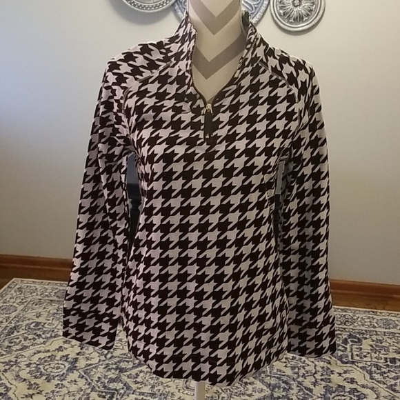 5 for $25 Mudpie sz Small houndstooth pullover WT174 - Picture 1 of 4